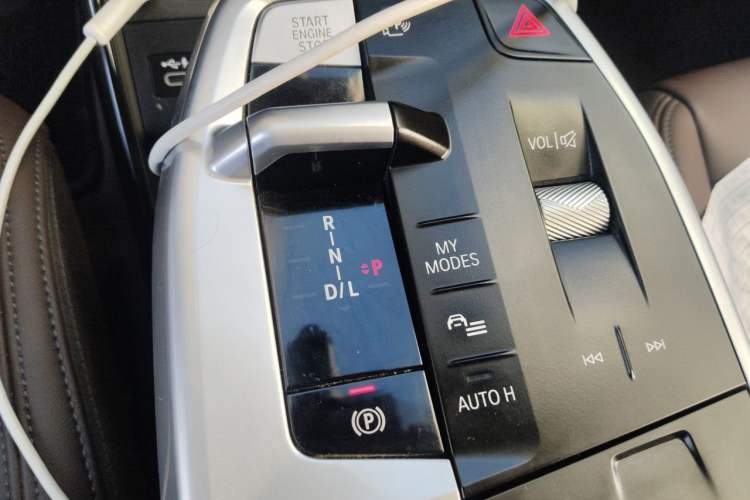 Used BMW X1 2023 sDrive25Li X Design Package Gear Lever