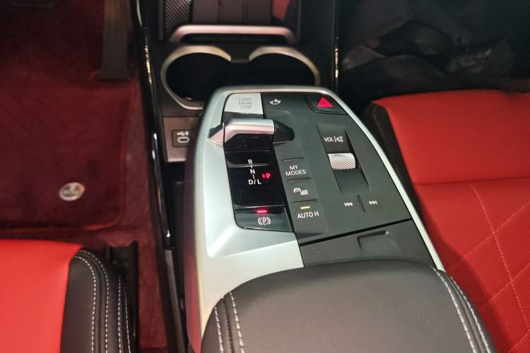 Used BMW X1 2023 sDrive25Li M Sport Package Gear Lever