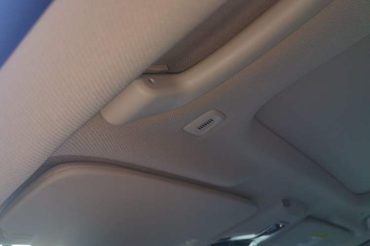 Used BMW X1 2023 sDrive25Li X Design Package Headliner