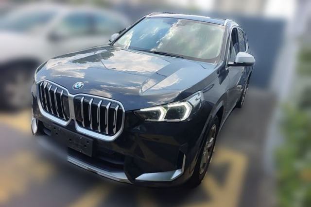 BMW X1 2023 sDrive20Li X Design Package с пробегом