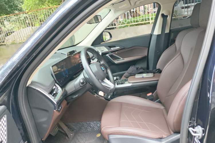 Used BMW X1 2023 sDrive25Li X Design Package Left Front Seat
