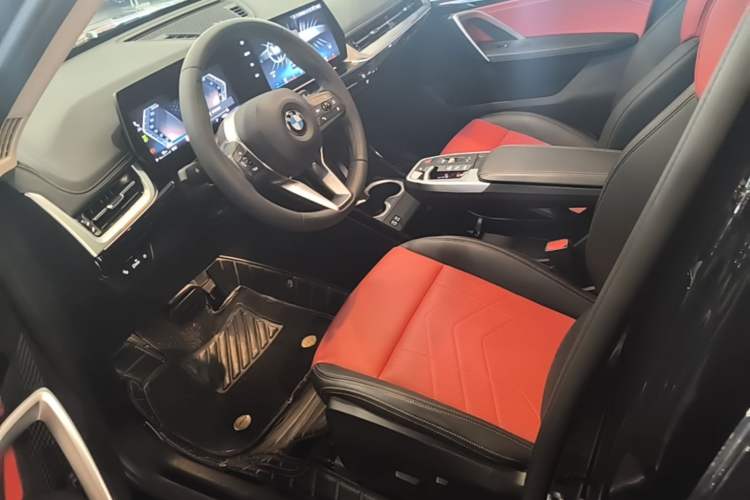 Used BMW X1 2023 sDrive25Li X Design Package Left Front Seat