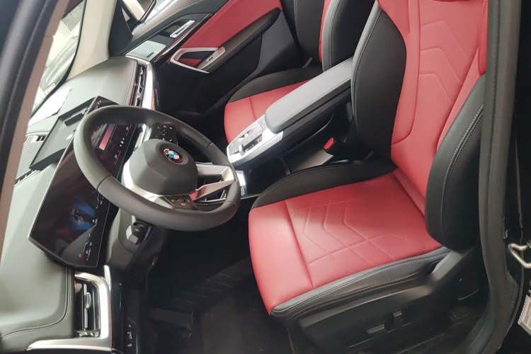 Used BMW X1 2023 sDrive25Li X Design Package Left Front Seat