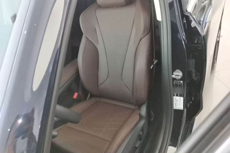 Used BMW X1 2023 sDrive25Li M Sport Package Left Front Seat
