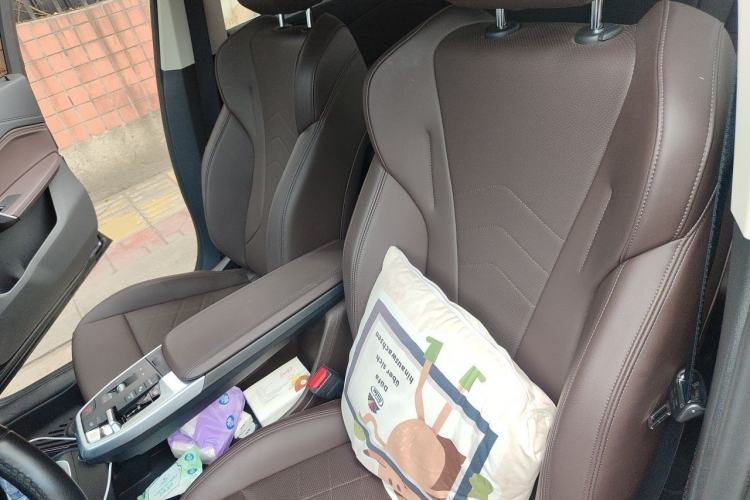 Used BMW X1 2023 sDrive25Li M Sport Package Left Front Seat