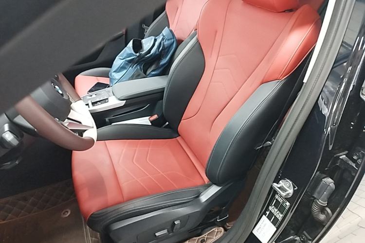 Used BMW X1 2023 sDrive25Li X Design Package Left Front Seat