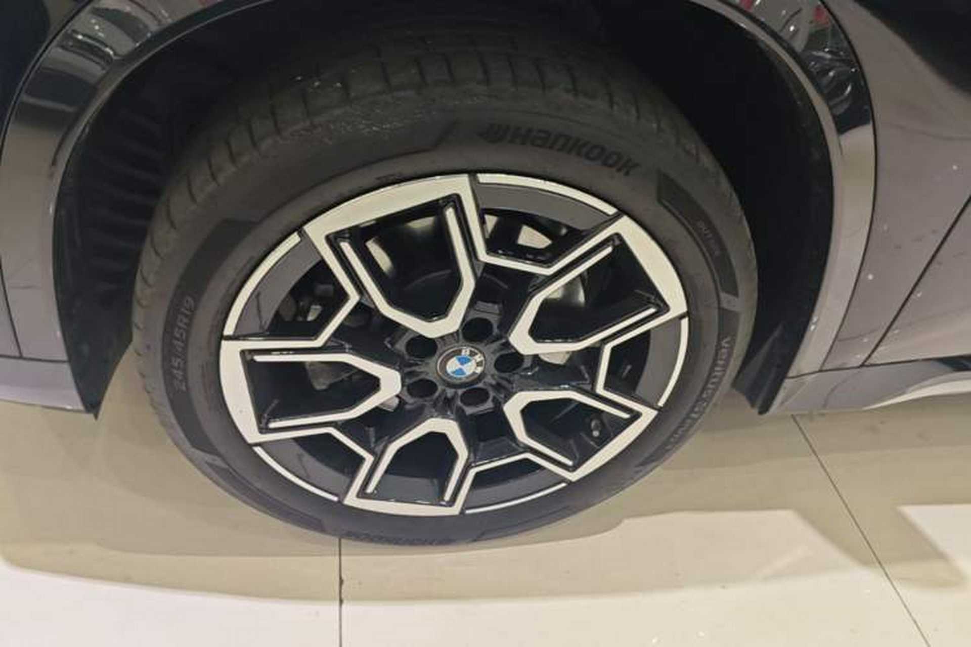 Used BMW X1 2023 sDrive25Li X Design Package Left Front Wheel Hub