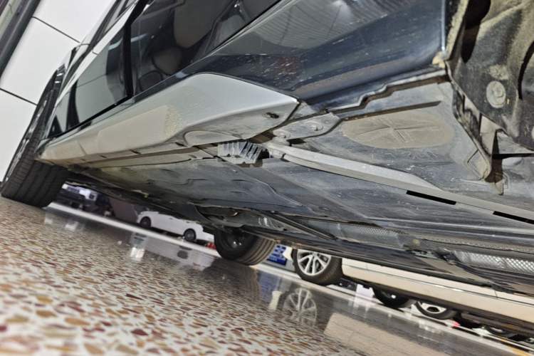Used BMW X1 2023 sDrive25Li X Design Package Left Side Sill