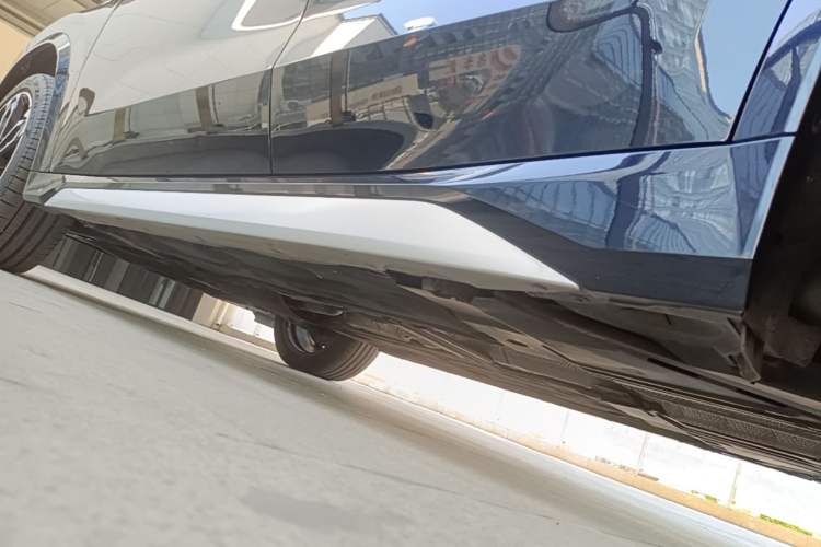 Used BMW X1 2023 sDrive25Li M Sport Package Left Side Sill