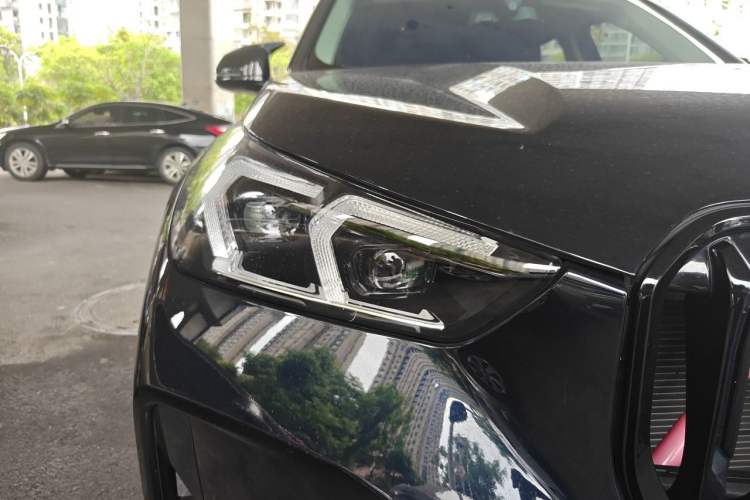 Used BMW X1 2023 sDrive25Li M Sport Package Right Front Headlight