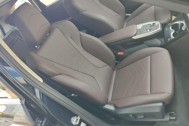 Used BMW X1 2023 sDrive25Li X Design Package Right Front Seat