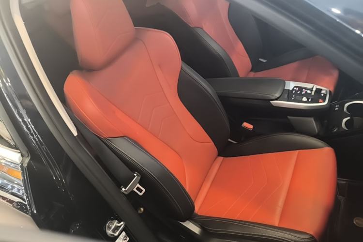 Used BMW X1 2023 sDrive25Li X Design Package Right Front Seat