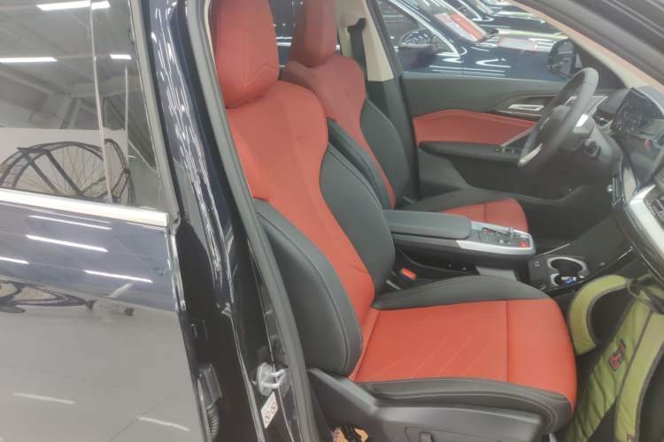 Used BMW X1 2023 sDrive25Li X Design Package Right Front Seat