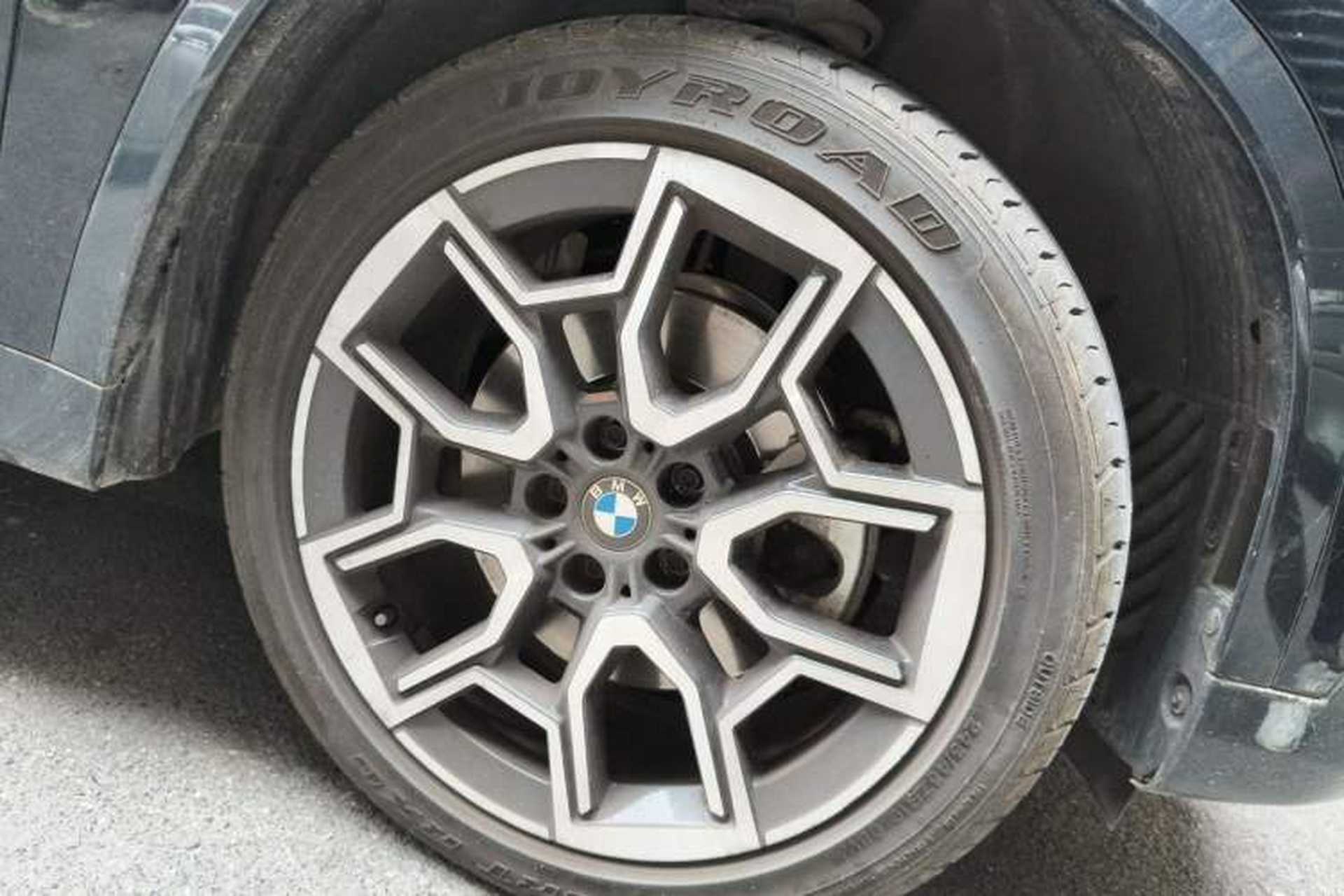 Used BMW X1 2023 sDrive25Li X Design Package Right Front Wheel Hub