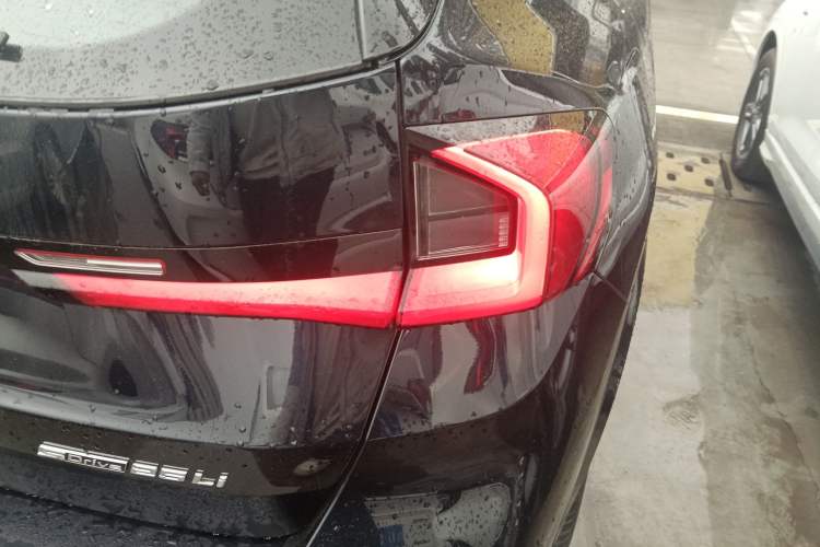 Used BMW X1 2023 sDrive25Li X Design Package Right Rear Taillight