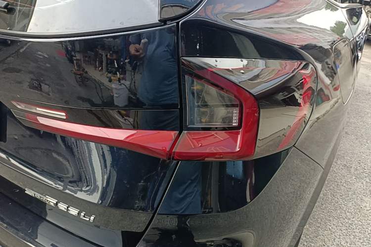 Used BMW X1 2023 sDrive25Li X Design Package Right Rear Taillight