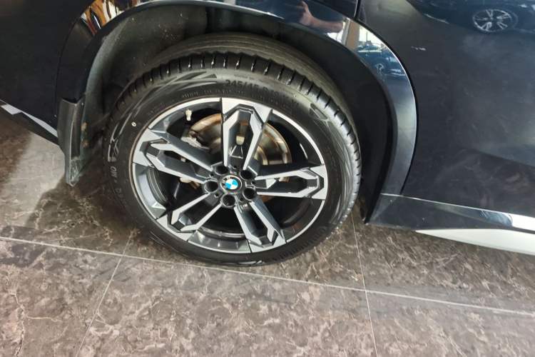 Used BMW X1 2023 sDrive25Li M Sport Package Right Rear Wheel Hub