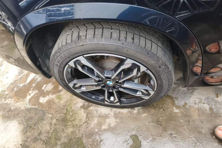 Used BMW X1 2023 sDrive25Li M Sport Package Right Rear Wheel Hub