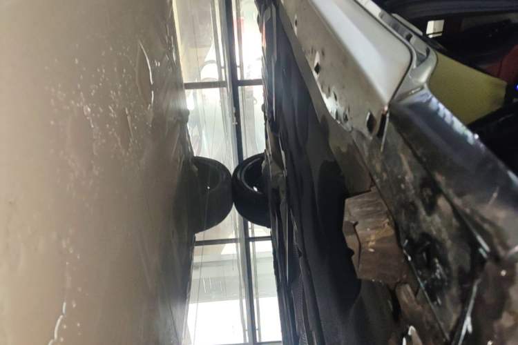 Used BMW X1 2023 xDrive25Li M Sport Package Right Side Sill