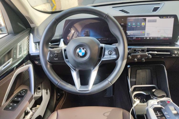 Used BMW X1 2023 sDrive25Li X Design Package Steering Wheel