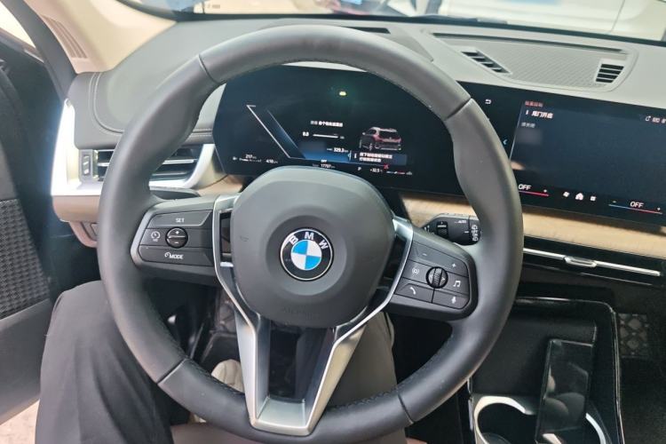 Used BMW X1 2023 xDrive25Li X Design Package Steering Wheel