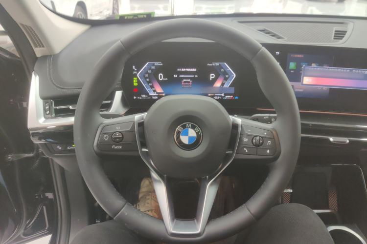 Used BMW X1 2023 sDrive25Li X Design Package Steering Wheel