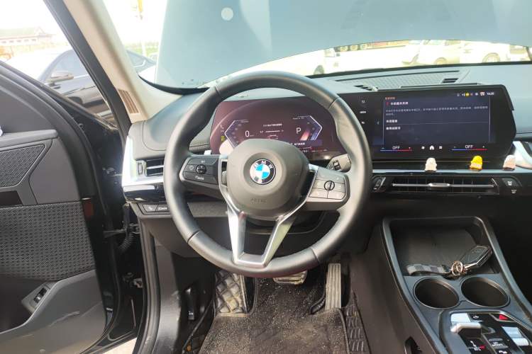 Used BMW X1 2023 sDrive20Li X Design Package Steering Wheel