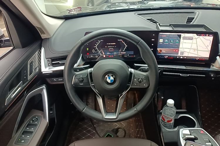 Used BMW X1 2023 sDrive25Li X Design Package Steering Wheel