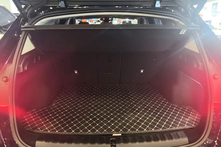 Used BMW X1 2023 sDrive25Li X Design Package Trunk