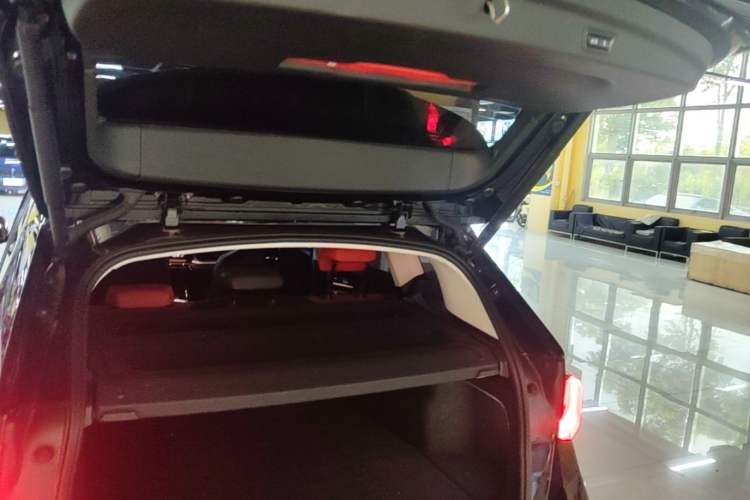 Used BMW X1 2023 xDrive25Li M Sport Package Trunk