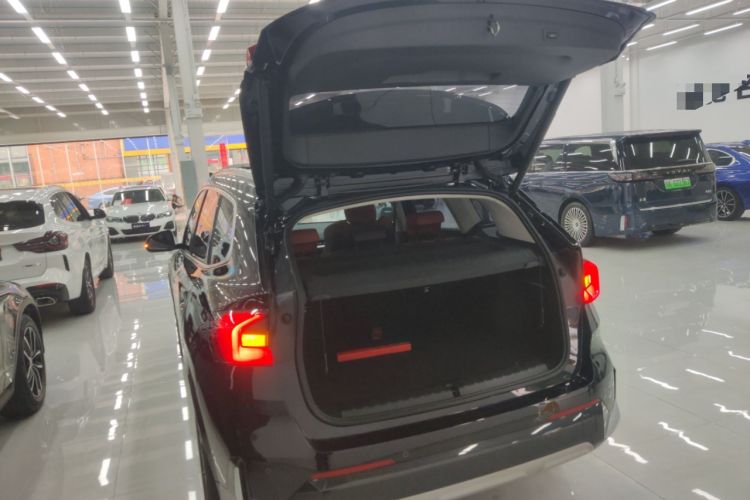 Used BMW X1 2023 sDrive25Li X Design Package Trunk