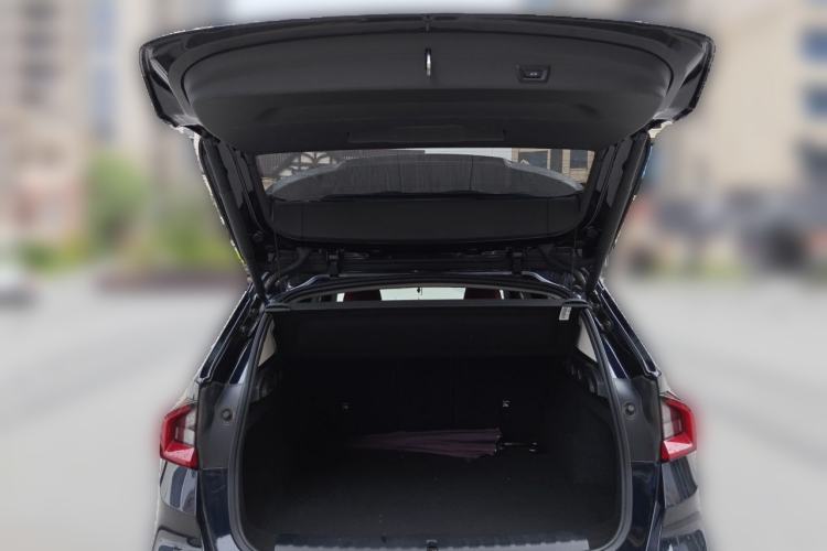 Used BMW X1 2023 sDrive25Li X Design Package Trunk