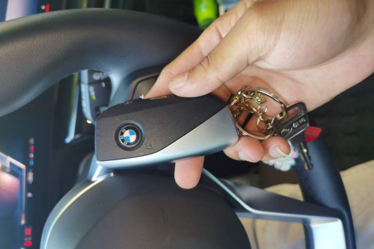 Used BMW X1 2023 sDrive25Li X Design Package Vehicle Key