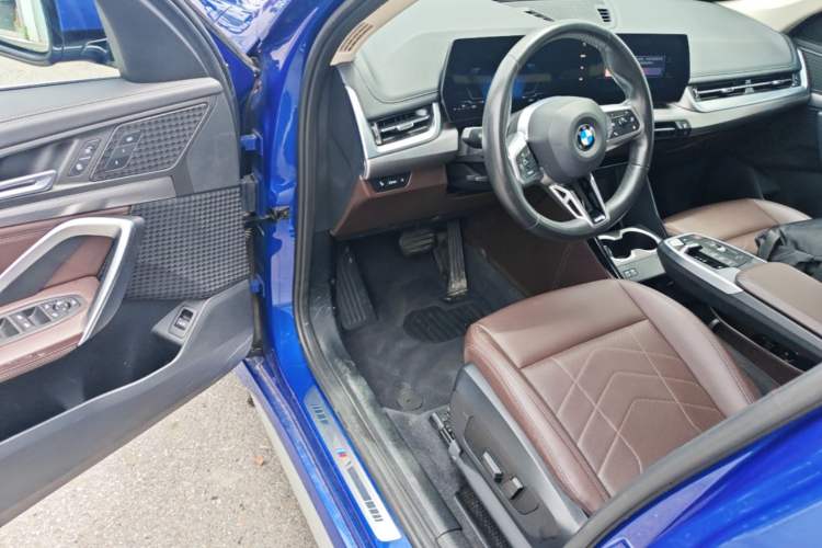 Used BMW X1 2023 sDrive25Li M Sport Package Driver Seat