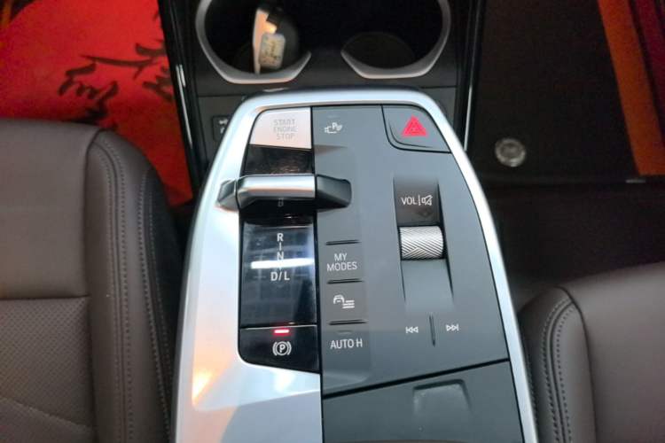 Used BMW X1 2023 sDrive25Li X Design Package Gear Lever