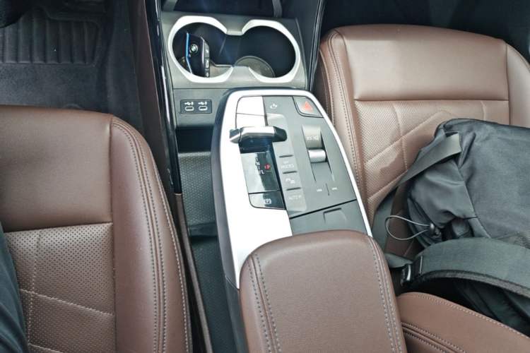 Used BMW X1 2023 sDrive25Li M Sport Package Gear Lever