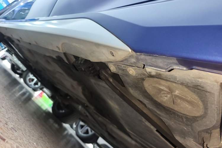 Used BMW X1 2023 sDrive25Li M Sport Package Left Side Sill