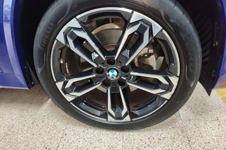 Used BMW X1 2023 sDrive25Li M Sport Package Right Rear Wheel Hub