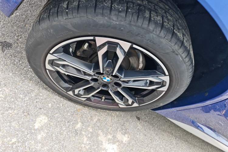 Used BMW X1 2023 sDrive25Li M Sport Package Right Rear Wheel Hub
