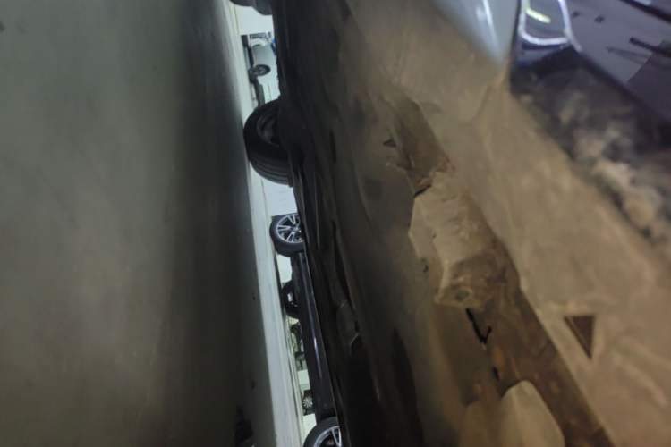 Used BMW X1 2023 sDrive25Li M Sport Package Right Side Sill