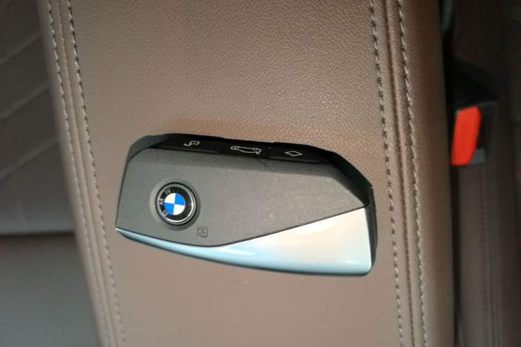 Used BMW X1 2023 sDrive25Li X Design Package Vehicle Key