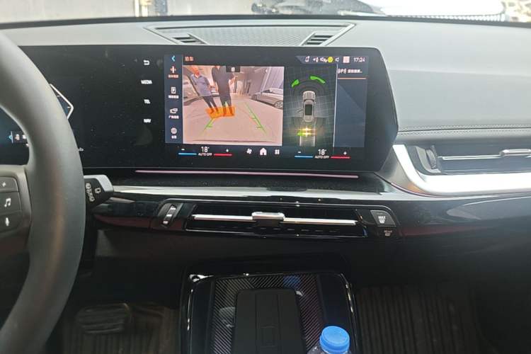 Used BMW X1 2023 sDrive25Li X Design Package Audio And AC Panel