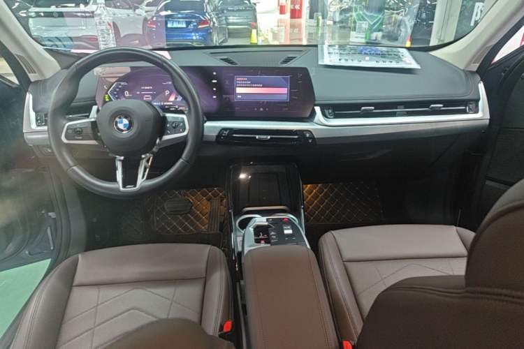 Used BMW X1 2023 sDrive25Li M Sport Package Center Console