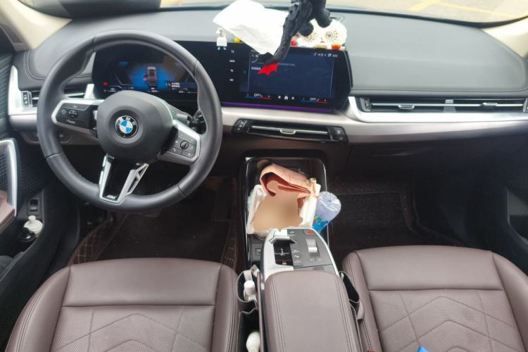 Used BMW X1 2023 sDrive25Li M Sport Package Center Console