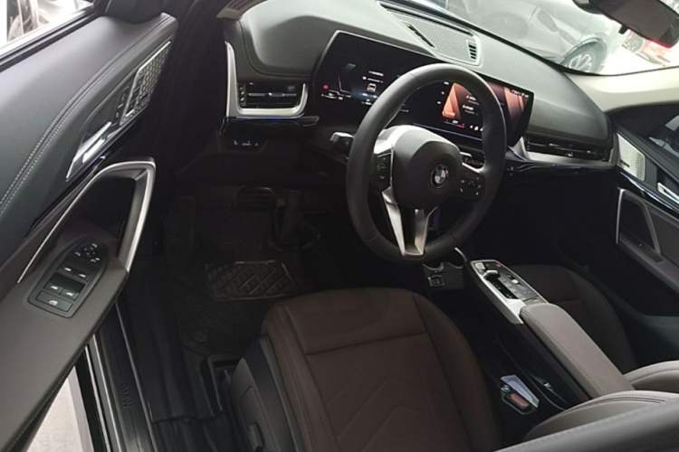 Used BMW X1 2023 sDrive25Li X Design Package Driver Seat