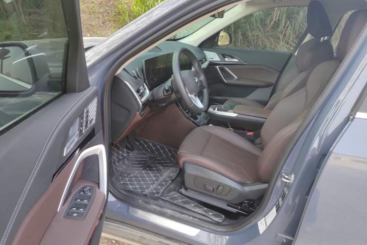 Used BMW X1 2023 sDrive25Li X Design Package Driver Seat