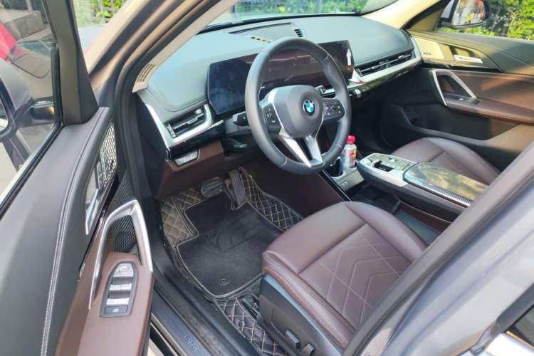 Used BMW X1 2023 sDrive25Li X Design Package Driver Seat