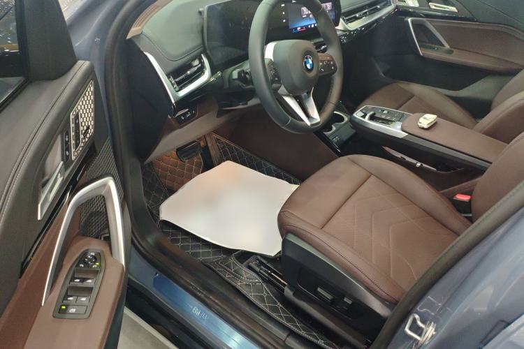Used BMW X1 2023 sDrive25Li X Design Package Driver Seat
