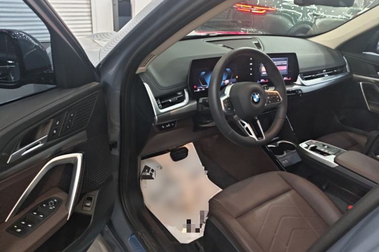 Used BMW X1 2023 sDrive25Li M Sport Package Driver Seat