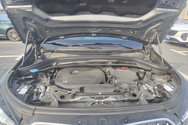 Used BMW X1 2023 xDrive25Li M Sport Package Engine Bay